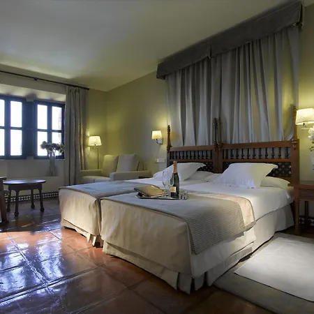De Hotel Carmona (Seville)