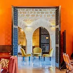 Hotel De 4*