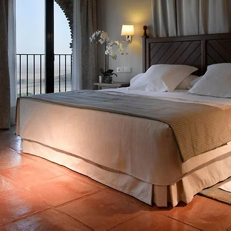 Hotel De 4*